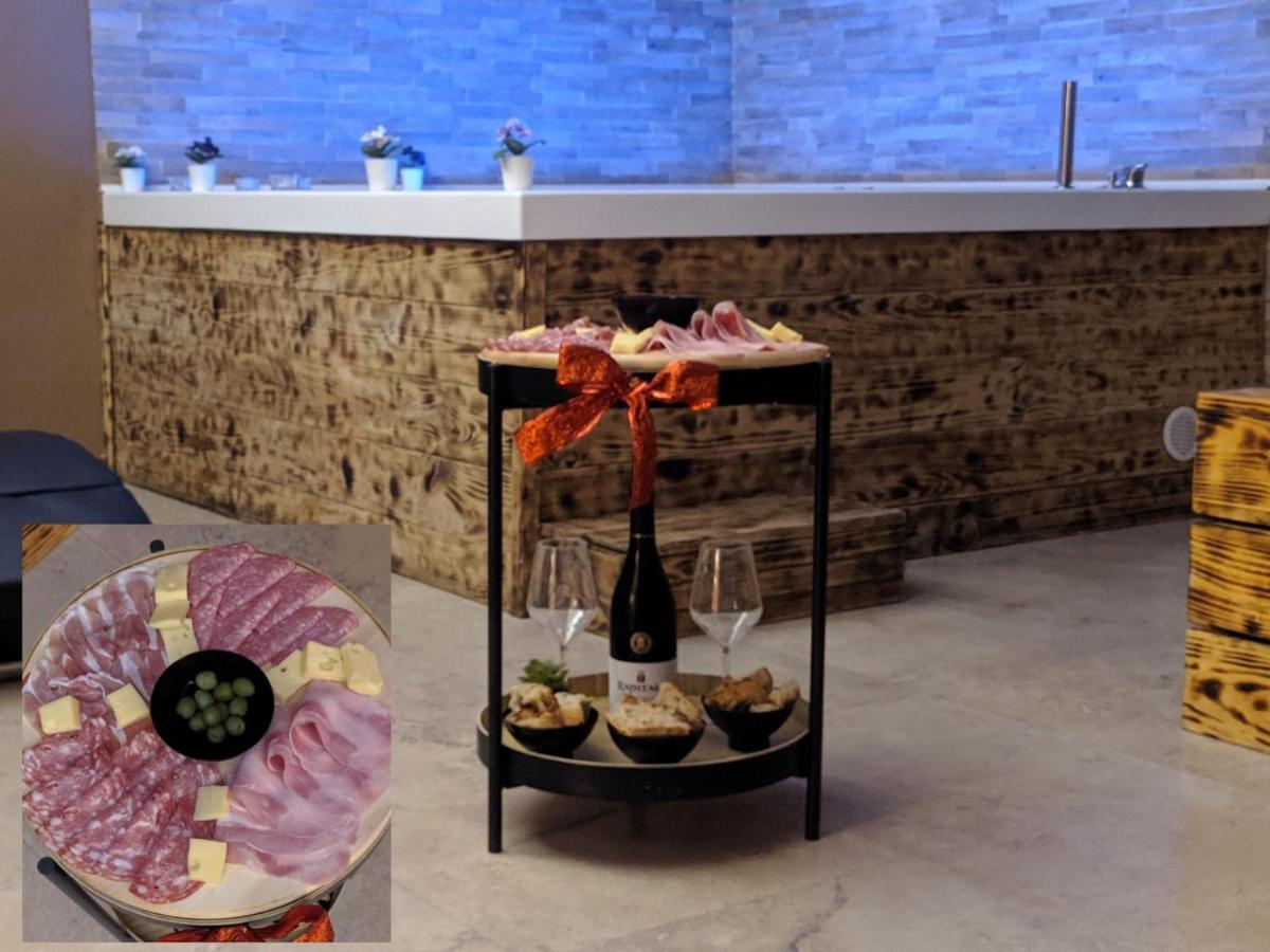 Royalty Rooms & Spa 나폴리 외부 사진