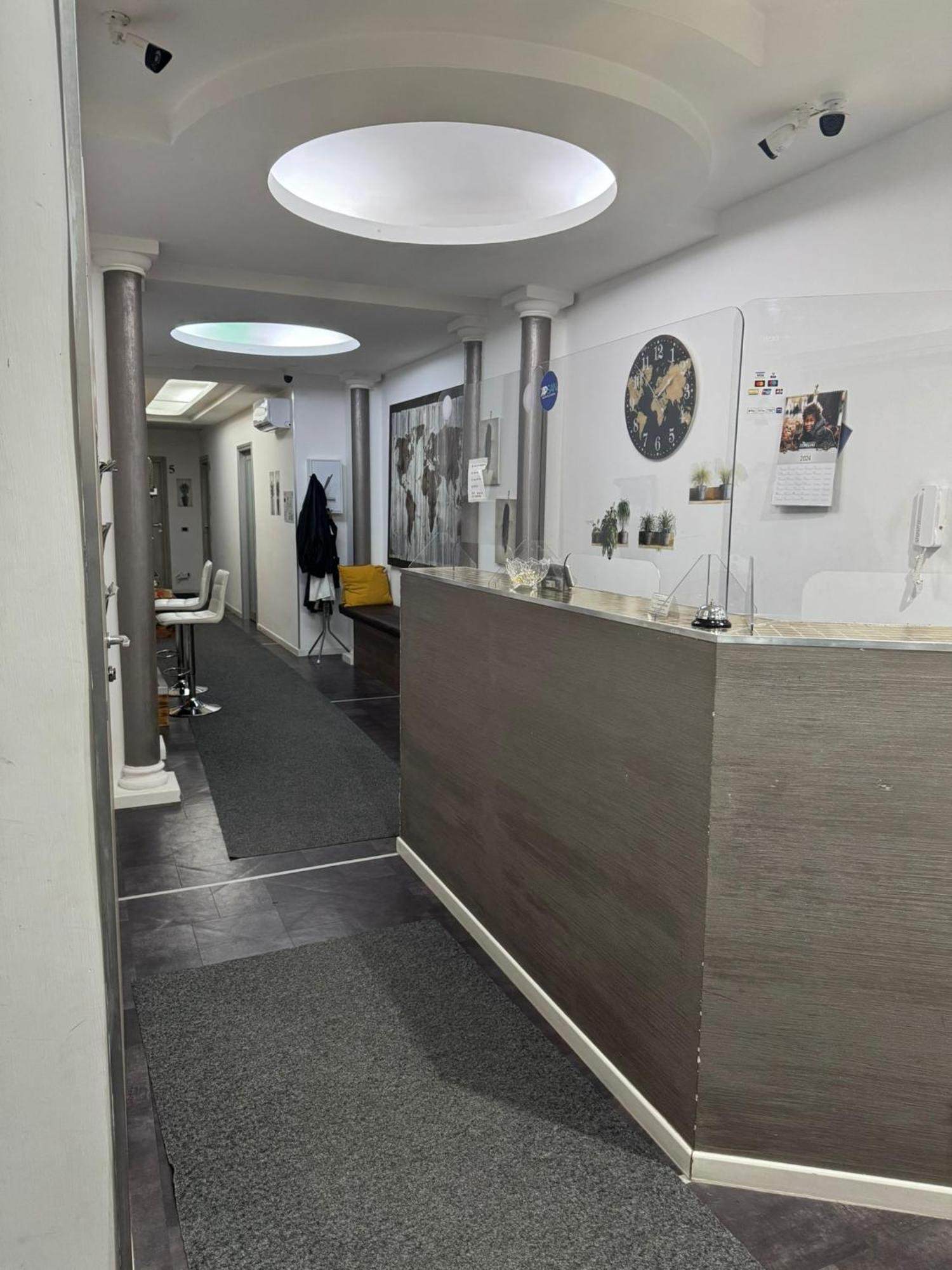 Royalty Rooms & Spa 나폴리 외부 사진